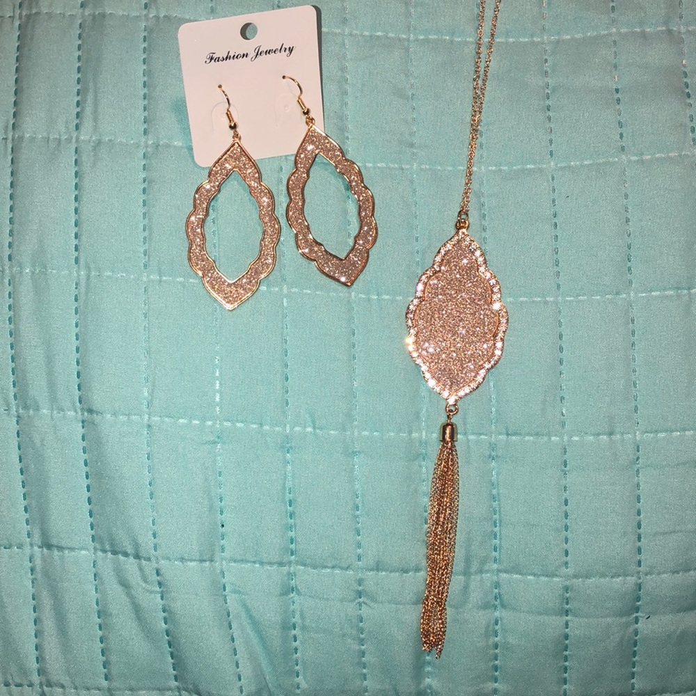 Fashion Jewelry, sparkling earring & necklace set